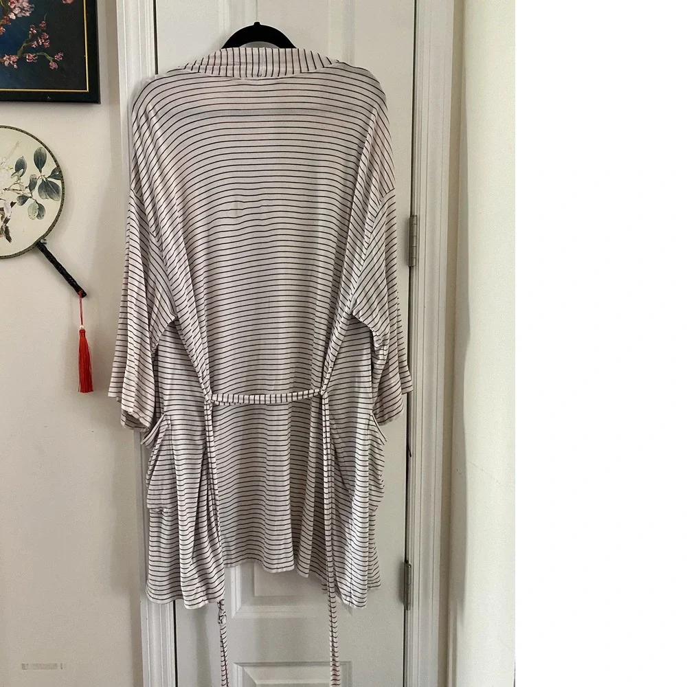 GAP BODY Black and White Striped Modal Robe (M/L) - Picture 9 of 9